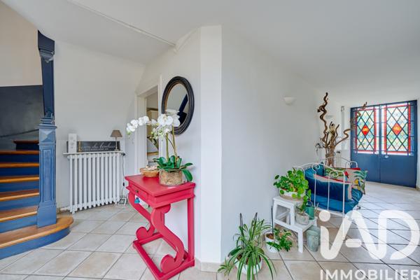 Maison à vendre 10 pièces 299 m² Verrières-le-Buisson