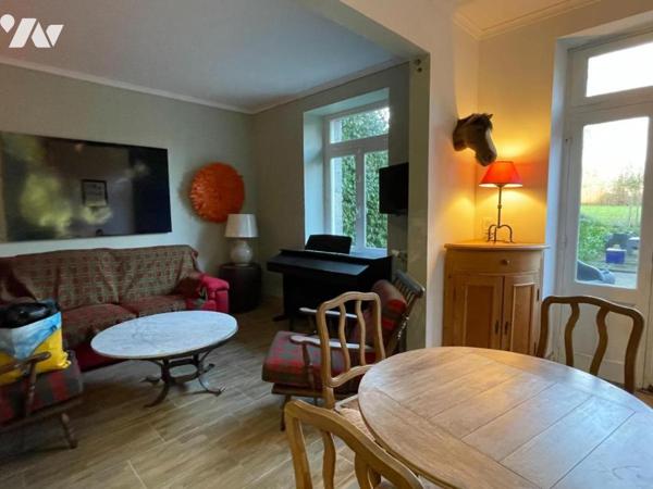 DOL DE BRETAGNE- Maison en pierres de 435m² environ