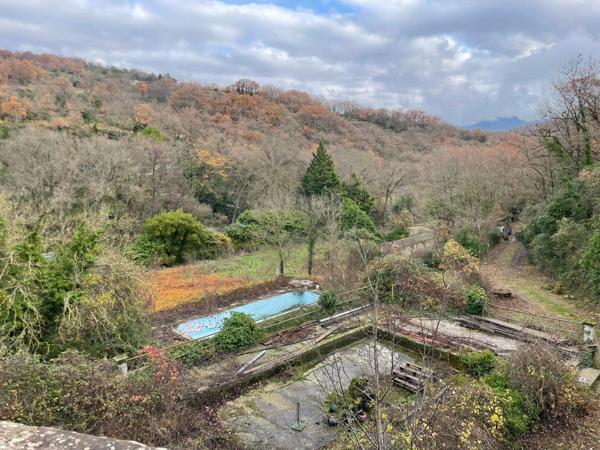 Propriété agricole avec terrain de 4 hectares
