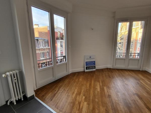 Location Appartement 3 pièces Lille (59000) - LILLE CENTRE Location Appartement 3 pièces Lille (59000) - LILLE CENTRE