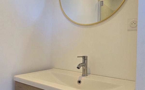 Maison à vendre    4 pièces •  Nîmes