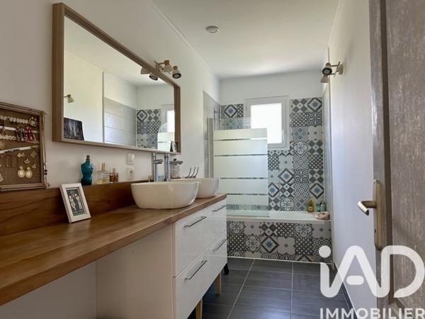 Maison à vendre 4 pièces 105 m² Urt