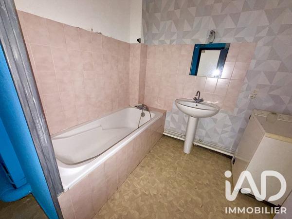 Immeuble à vendre 197 m² Le Blanc