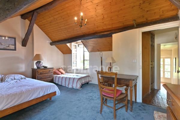 MAISONS LAFFITTE Château - Maison de 230m2, 5 chambres.