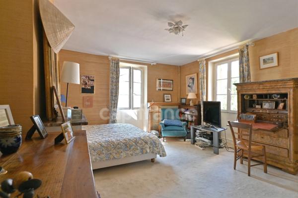 MAISONS LAFFITTE Château - Maison de 230m2, 5 chambres.