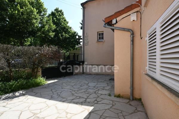 MAISONS LAFFITTE Château - Maison de 230m2, 5 chambres.