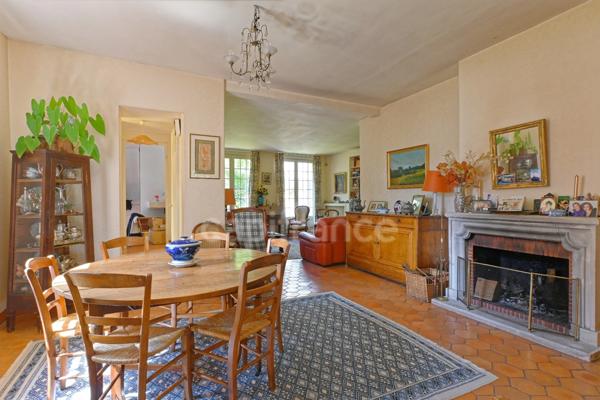 MAISONS LAFFITTE Château - Maison de 230m2, 5 chambres.