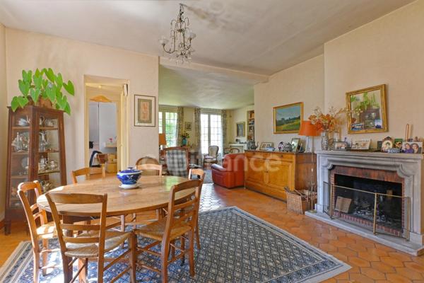 MAISONS LAFFITTE Château - Maison de 230m2, 5 chambres.