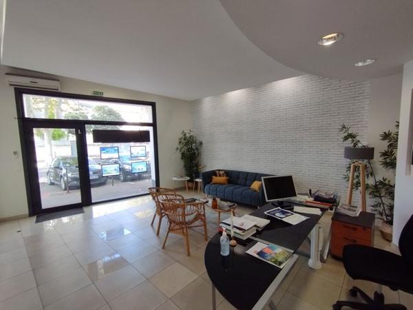 NARBONNE - Local commercial 148m² - A LOUER