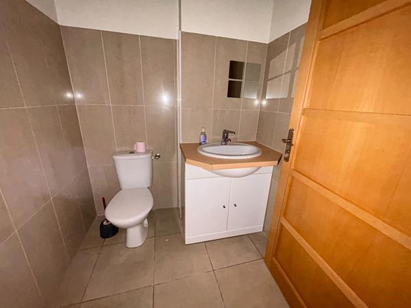 NARBONNE - Local commercial 148m² - A LOUER