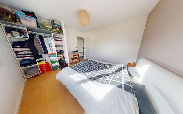 Maison à vendre    5 pièces • 160 m2 Ligné