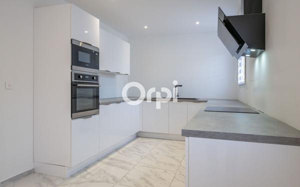 Maison à vendre    3 pièces • 83 m2 Raismes