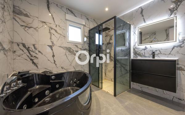 Maison à vendre    3 pièces • 83 m2 Raismes