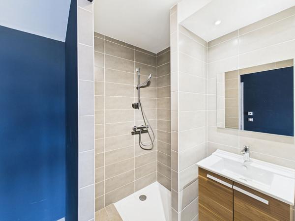 APPARTEMENT ROOFTOP EN DUPLEX T6 AVEC 3 TERRASSES 2 GARAGES 1 CAVE