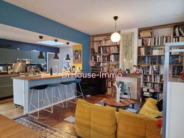 Immeuble à vendre 9 pièces de 180 m²