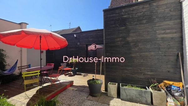 Immeuble à vendre 9 pièces de 180 m²
