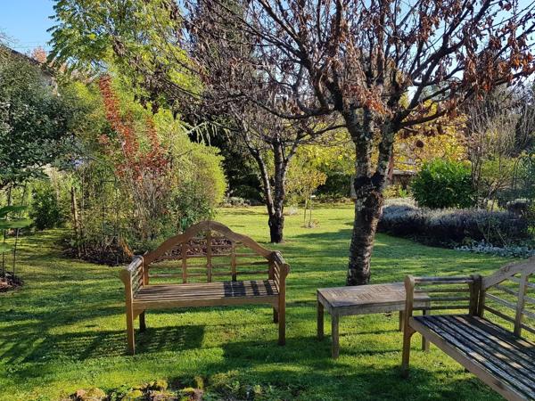 Élégante maison du XIXème siècle proche de Bergerac
