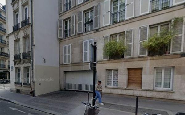 Stationnement à louer