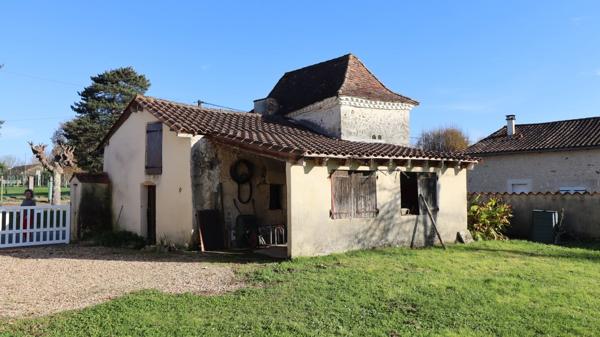 Charmante maison avec pigeonnier