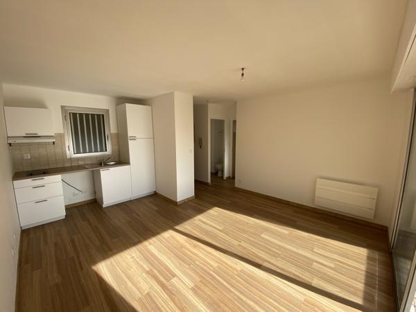 2 PIECES 33 M² BORDEAUX / GUSTAVE EIFFEL - T2 LUMINEUX DE 33 M² AVEC BALCON