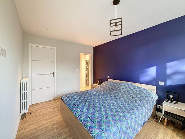 Appartement 3 pièces, balcon, cave, 92 m2 - Hennebont rive droite.