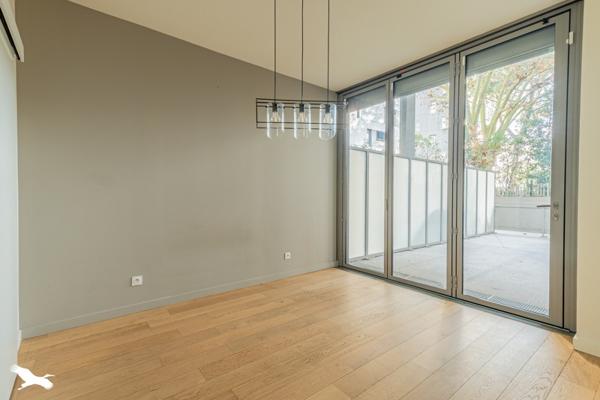 Appartement à vendre |                                       Bordeaux |                                        2 pièces  |  43 m²