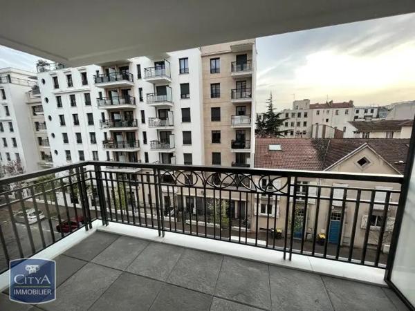 Appartement à louer 3 pièces 62.83m² Suresnes (92150)