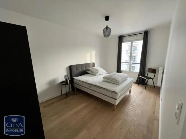 Appartement à louer 3 pièces 62.83m² Suresnes (92150)