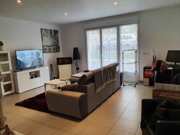 La Ville-du-Bois (91620) Appartement 49 m2 avec jardin