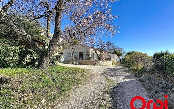 Maison à vendre    5 pièces • 150 m2 Tourrette-Levens