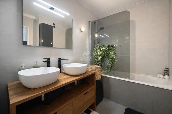 Sèvres Quartier Croix Bosset - Appartement 3 pièces €485 000 ** - Référence 566-S