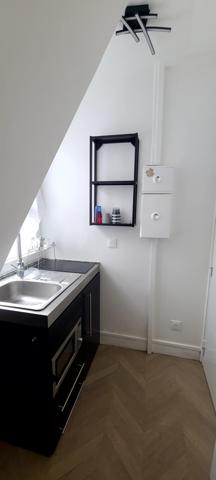 Neuilly-sur-Seine (92200) CHAMBRE DE SERVICE MEUBLEE A 3 MIN DU METRO LES SABLONS /PLACE DU MARCHE