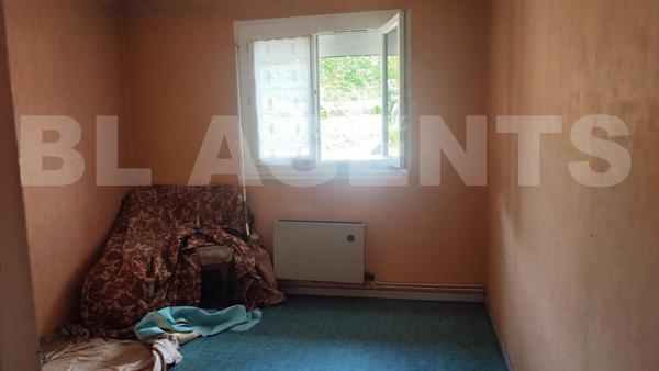 Villa plain-pied T4 + 2 garages + terrains