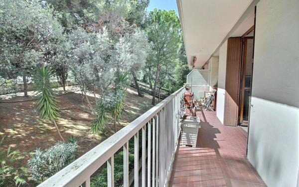 Appartement à vendre    4 pièces • 81,50 m2 Marseille 13