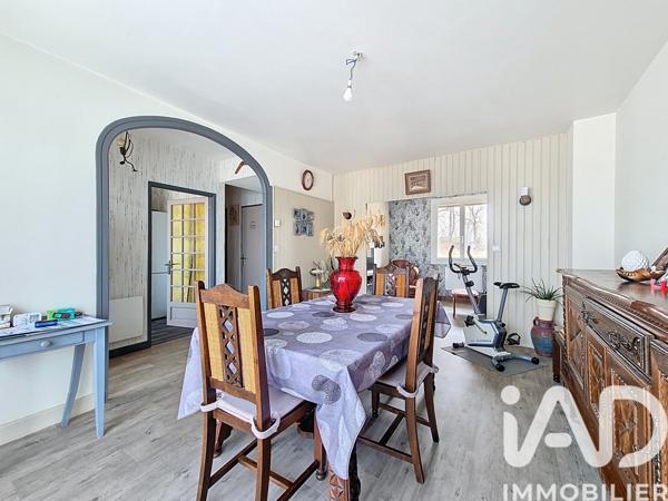 Maison à vendre 4 pièces 90 m² Bourbon-l'Archambault