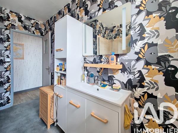 Maison à vendre 4 pièces 90 m² Bourbon-l'Archambault