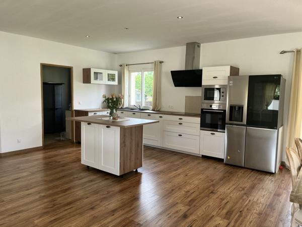 Maison à vendre |  Terrasson-Lavilledieu |  4 pièces | 119 m²