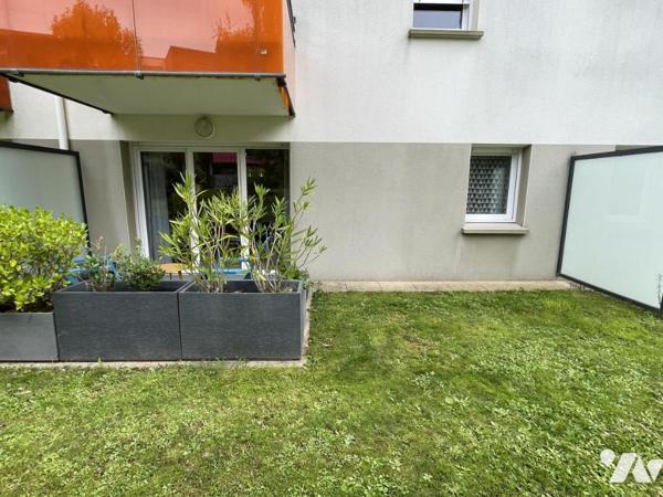 T2 avec terrasse, jardin privatif, cave + parking - sans vis-à-vis
