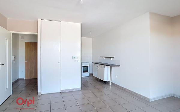 Appartement à vendre    2 pièces • 42 m2 Nantes