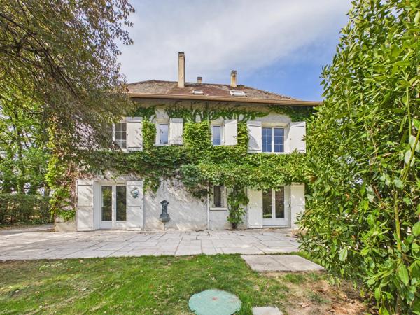Élégante maison avec grand jardin à Bergerac