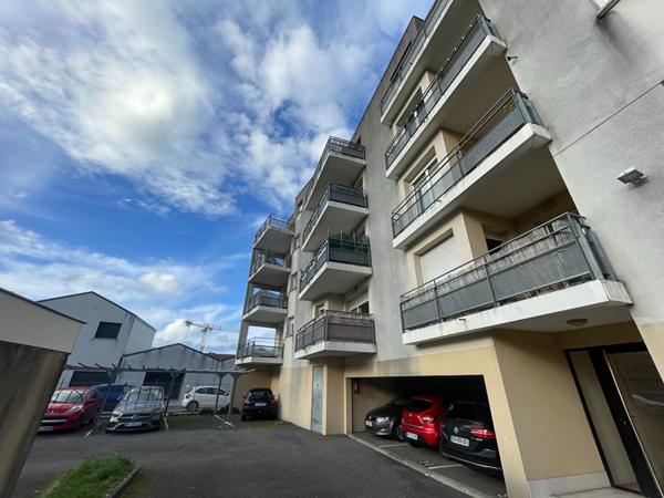 33300 BORDEAUX Chartrons/ Maritime- Appartement 2 pièce(s) 43 m² à vendre