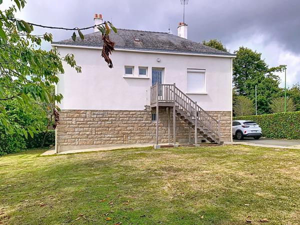 Maison composée de 2 logements, à vendre dans le centre de Noyal-Muzillac