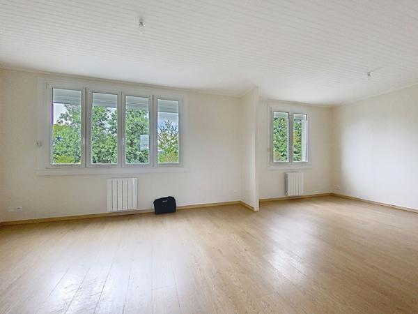 Maison composée de 2 logements, à vendre dans le centre de Noyal-Muzillac