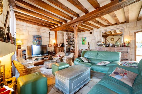 Maison à vendre |  Saint-Martin-de-la-Place |  7 pièces | 168 m²