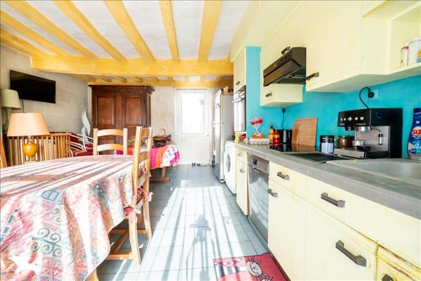 Maison à vendre |  Saint-Martin-de-la-Place |  7 pièces | 168 m²