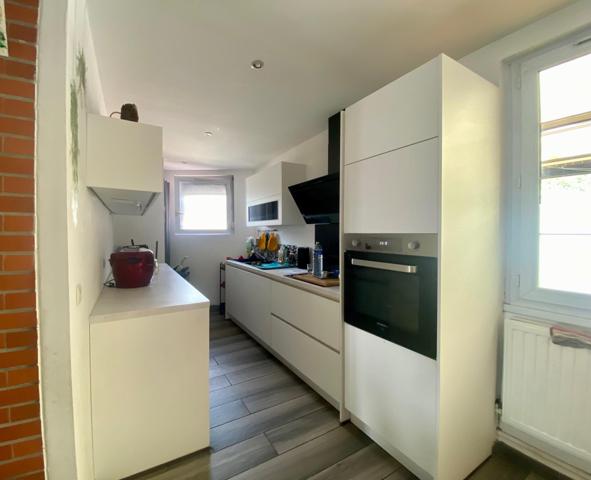 PLAIN PIED INDIVIDUEL 160M²  4 CHAMBRES GARAGE JARDIN