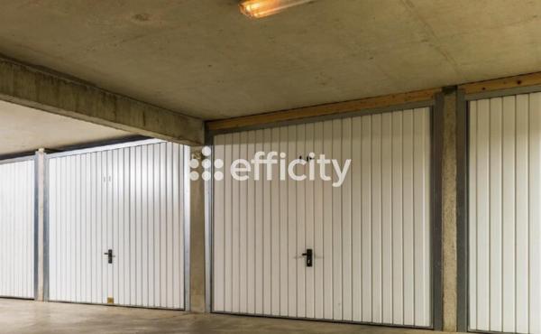 Appartement
         5 pièces
        - 105 m² Exclusivité 329 900 € *