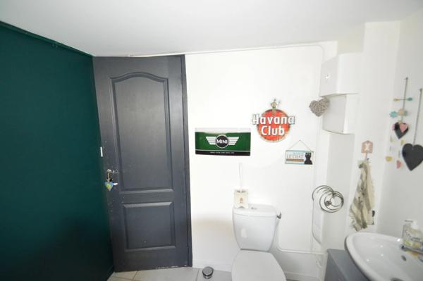 Vente                                                      Maison
                        
                     7 pièces                      105 m2                     à Le Mans