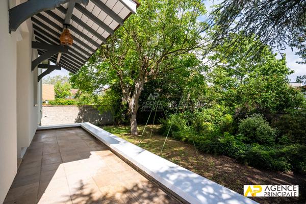 Maison 6 pièce(s) - 4 chambres - Beau jardin sans vis à vis €1 190 000 - Référence 4657