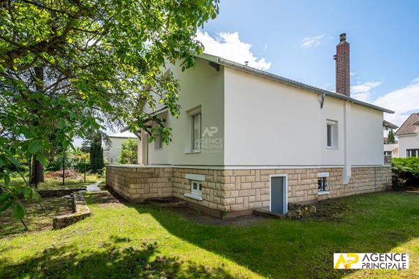 Maison 6 pièce(s) - 4 chambres - Beau jardin sans vis à vis €1 190 000 - Référence 4657